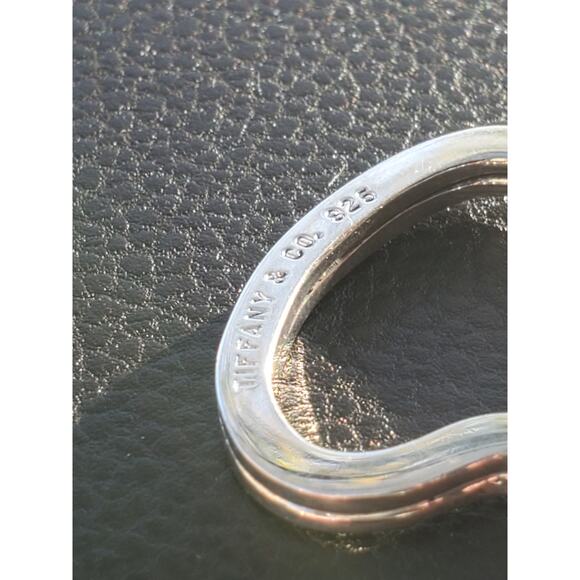 Tiffany Sterling Silver Heart Key Holder Ring Keychain 925 - Picture 3 of 4